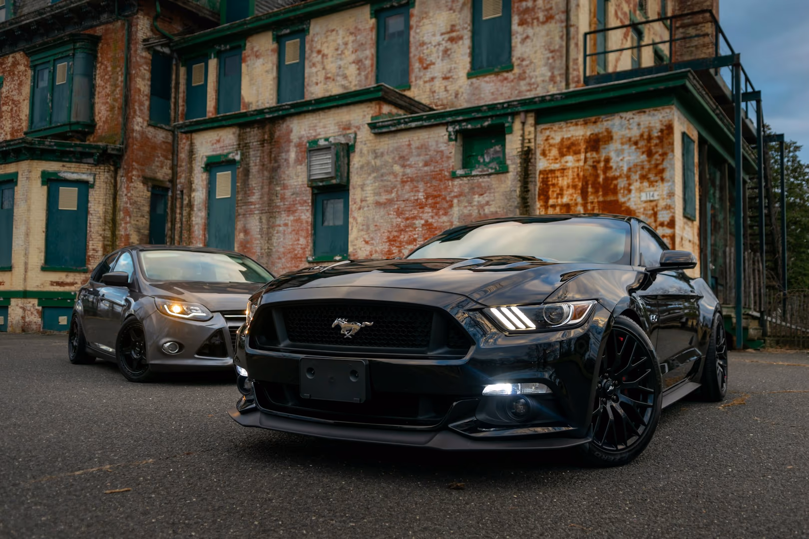 Nowoczesny samochód Ford