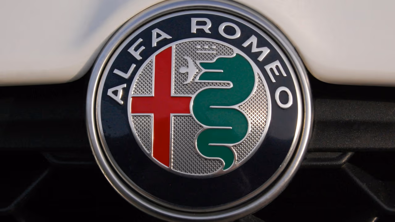 Historia marki Alfa Romeo. Poznaj historię motoryzacji.
